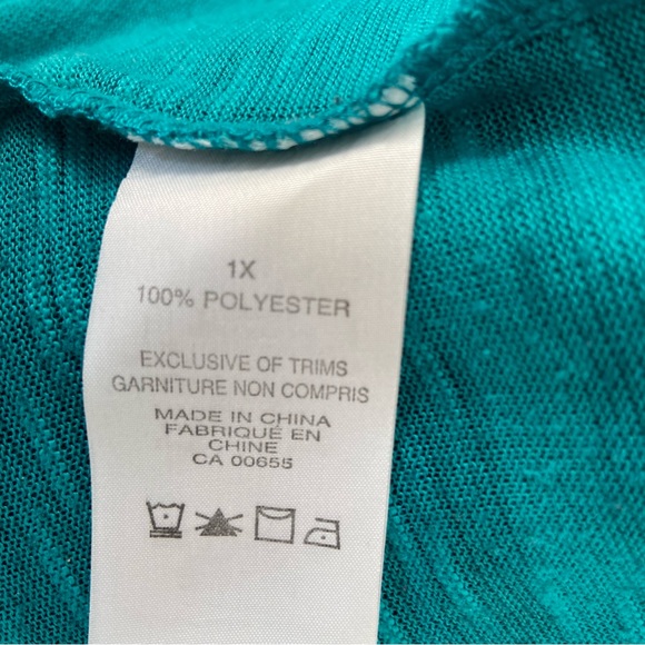 Relaxed fit women green & black embellished short sleeve knit top. Size 1X. Use. - Picture 6 of 9